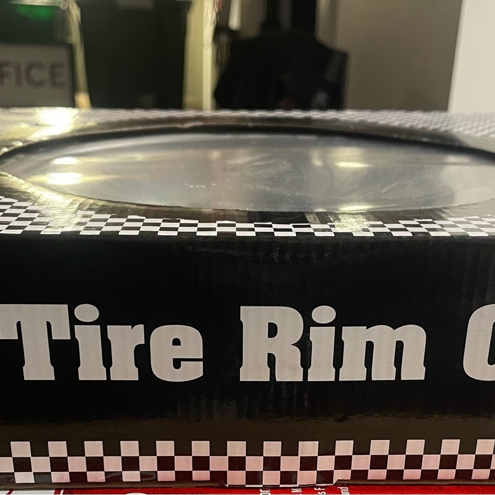 Tire Rim Clock - Picture 2 of 2